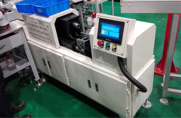 電機轉(zhuǎn)子軸承壓裝機